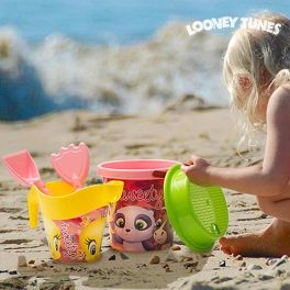 Tweety Beach Games with Watering Can (5 pieces)
